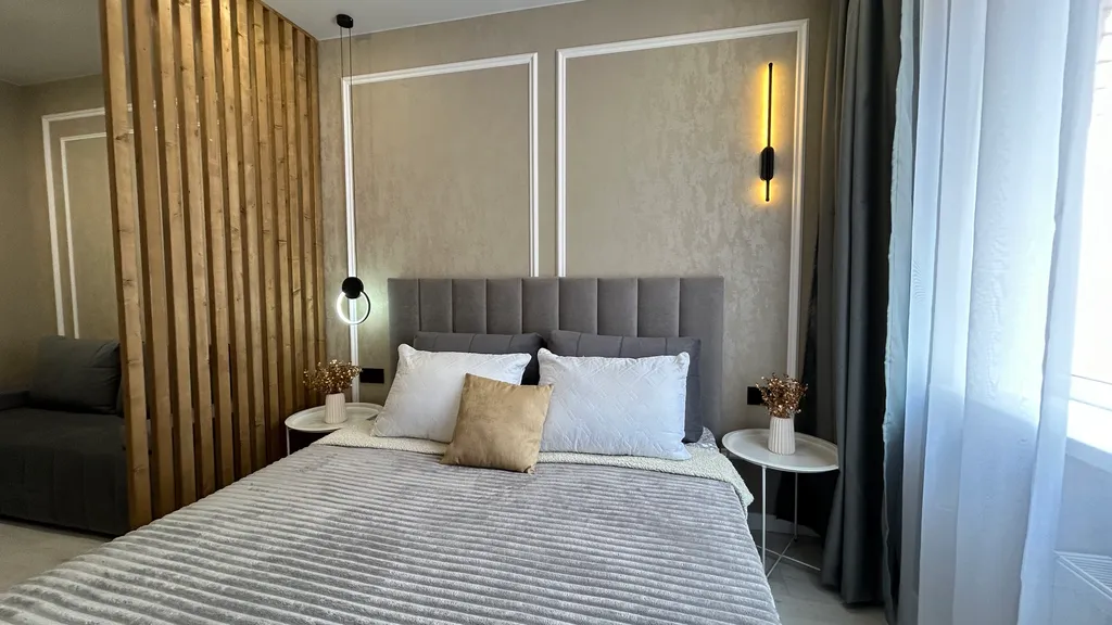 Дизайнерская стильная двушка, 5 раздельных мест с двумя кроватями