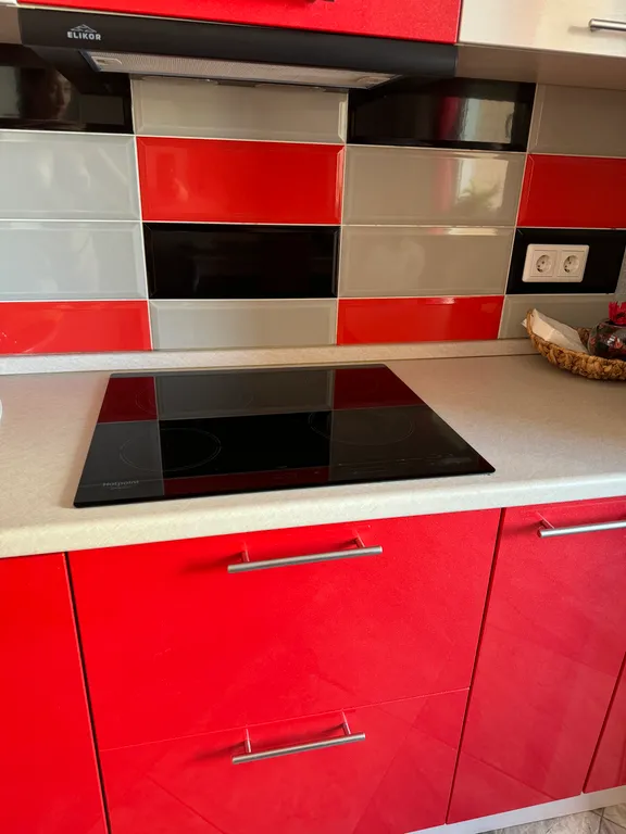 Современная уютная квартира возле большого торгового центра