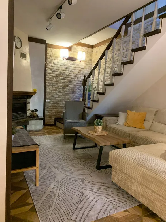 Таунхаус на берегу озера