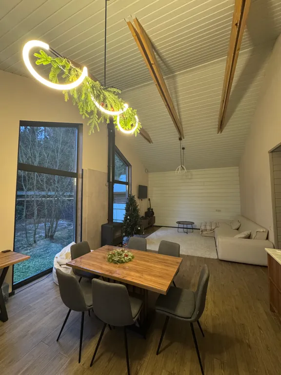 Коттедж Загородный дом мечты - уют, природа и комфорт в каждом уголке — Свердловский