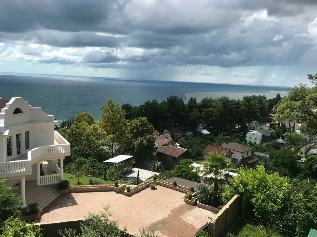 Коттедж Дом с бассейном — аренда посуточно в Сочи