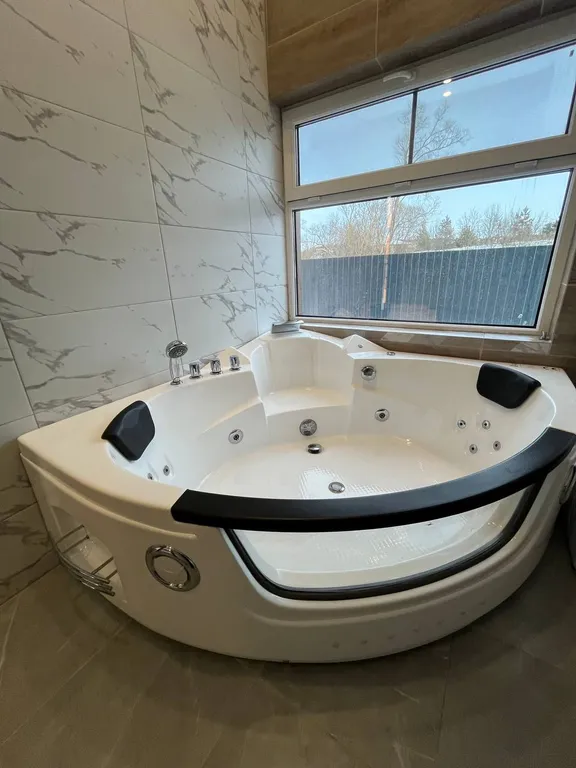 Домик на базе Алекса