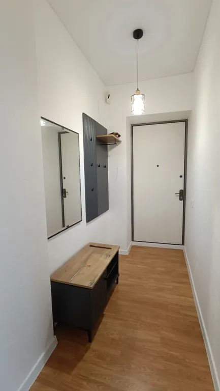 Уютная 2-х комнатная квартира с высокими потолками в центре города