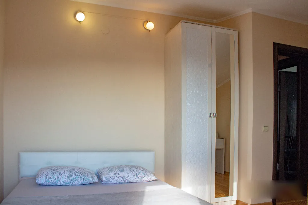 4-комнатная Квартира