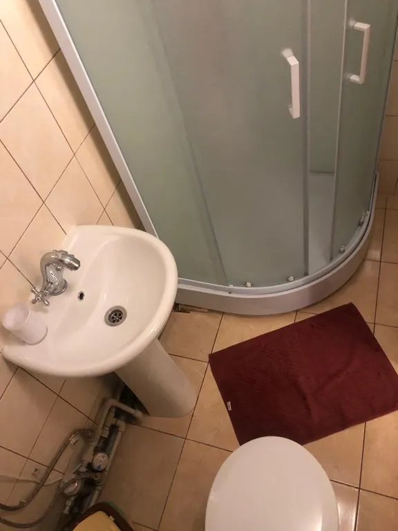 Квартира Уютная комната с удобствами на территории частного дома — Адлер