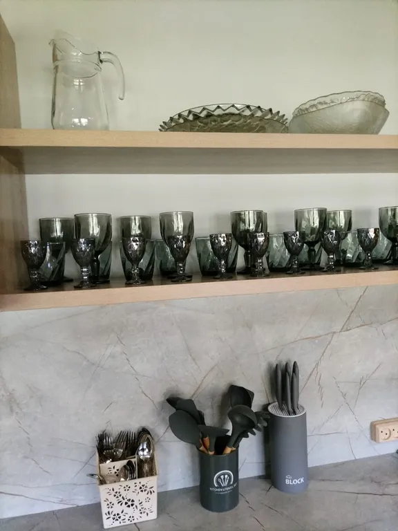 Коттедж с видом на озеро и горы