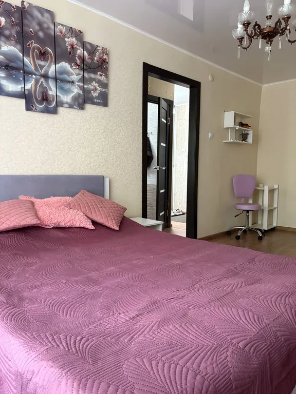 Уютная квартира в центре города с хорошим ремонтом и мебелью — аренда посуточно в Киров