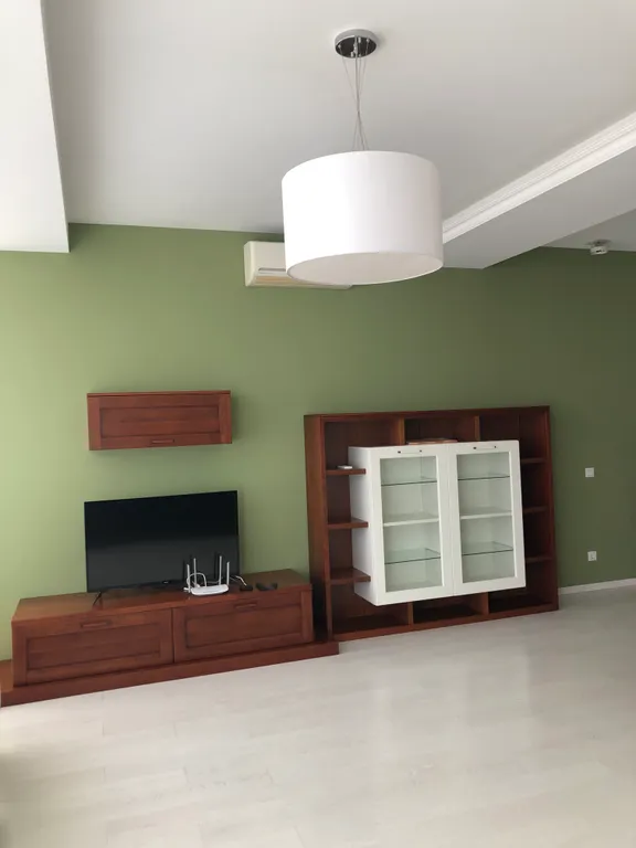 Студия с дизайнерским ремонтом