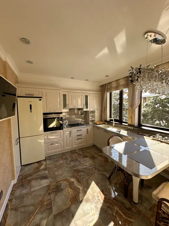 Квартира Люкс апарт — аренда посуточно в Эсто-Садок