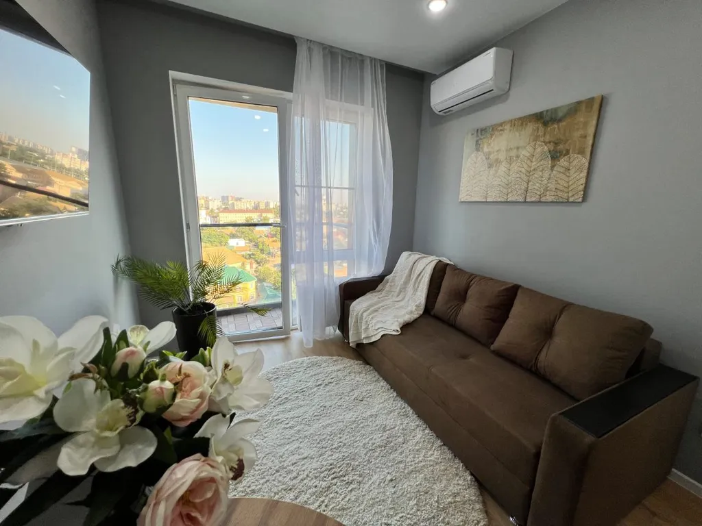 Элегантная евро-двушка на берегу реки Волги