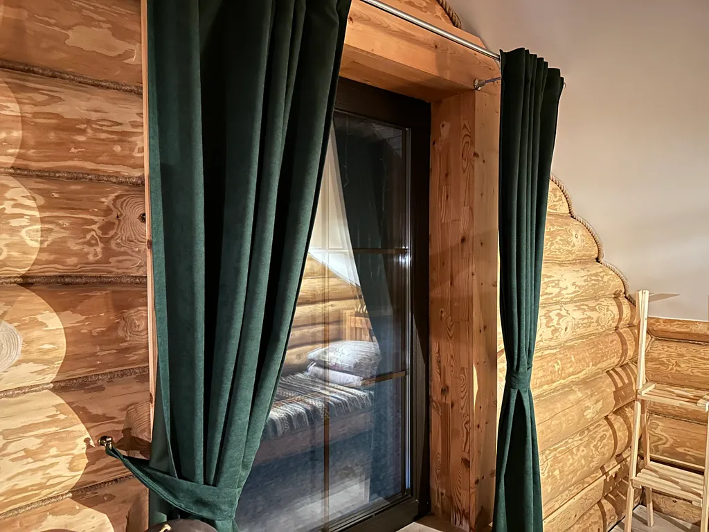 Коттедж Дом у леса — Порхово