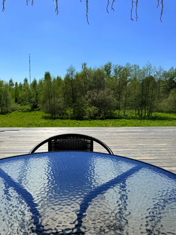 Эко-дом с горячей джакузи и профессиональным грилем на террасе