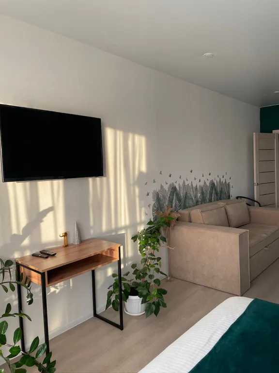 Красивая и уютная студия с видом на закат