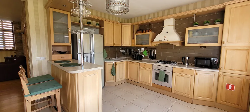 Вилла Морская - уютный дом с бассейном на берегу Балтийского моря