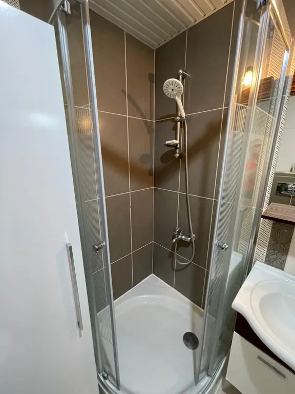 Просторная квартира вблизи моря в Лимане