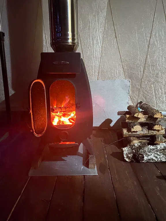 Шатер купольный в горах