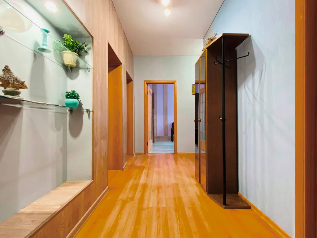 Просторная трехкомнатная квартира в центре