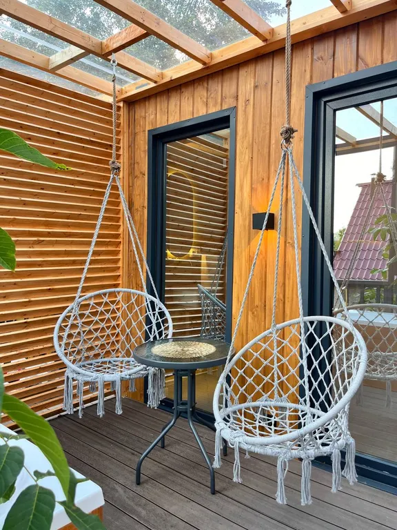 Дом-студия с купелью и домашним кинотеатром