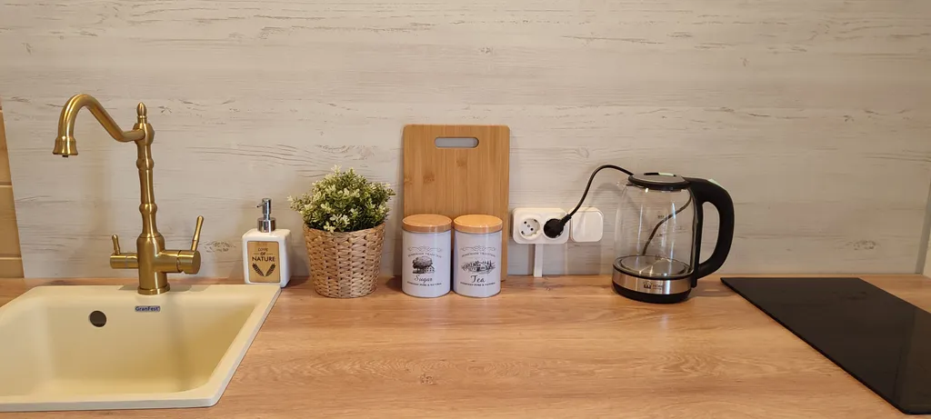 Коттедж Домик около Красного села с видом на поле и лошадок — Санкт-Петербург