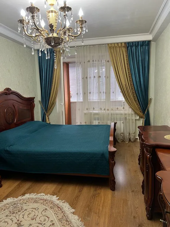 4-комнатная Квартира