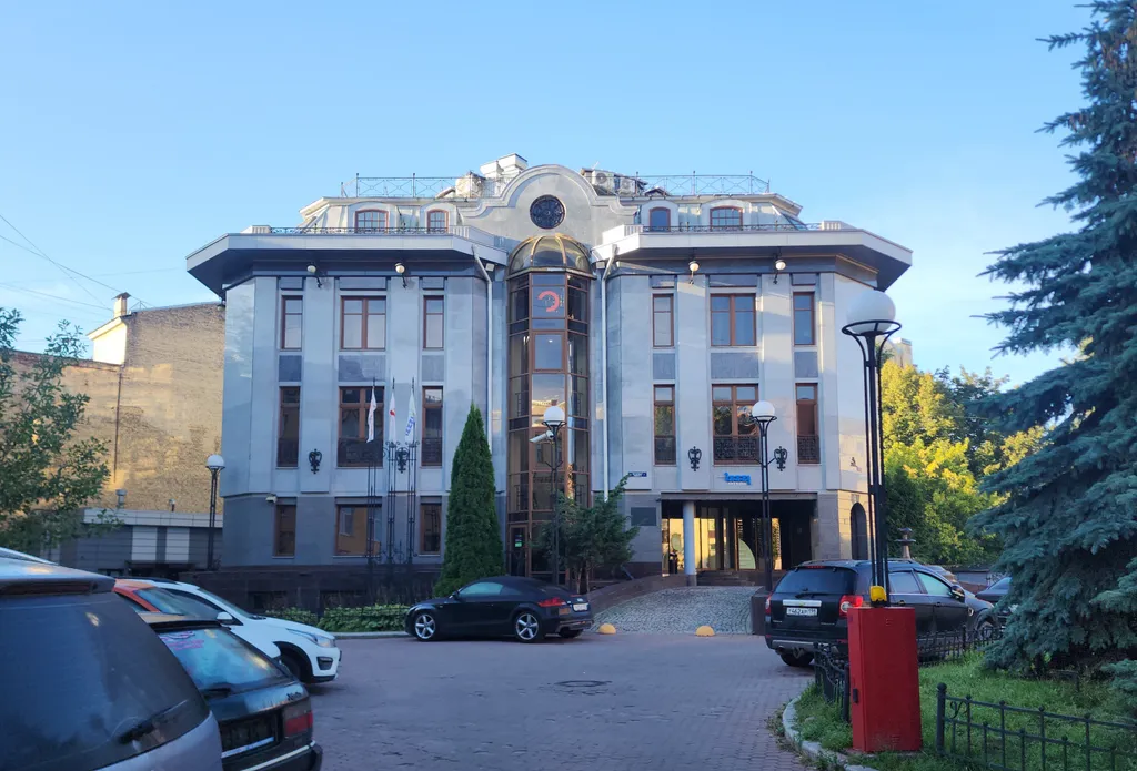 Квартира Уютная студия в 3 минутах пешком до метро Василеостровская — аренда посуточно в Санкт-Петербург