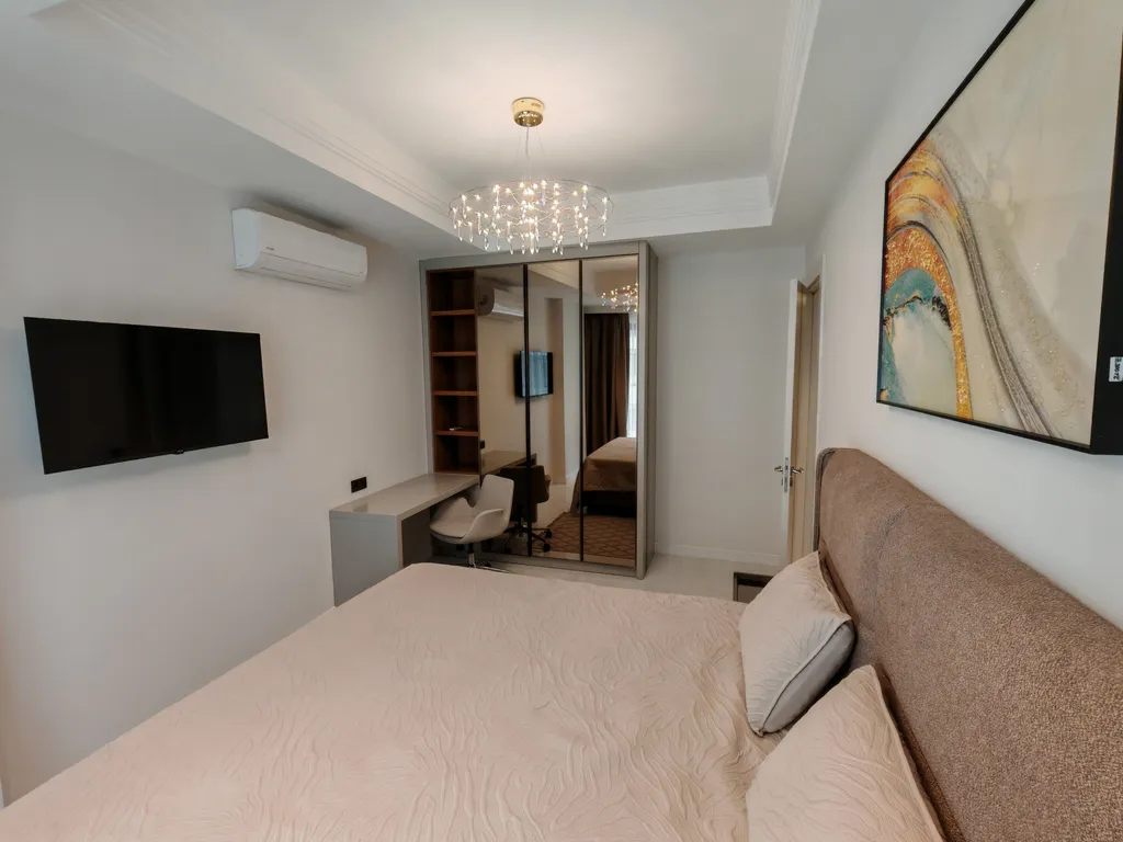 Квартира 2+1 duрlех в Azura World c видом на бассейн и аквапарком