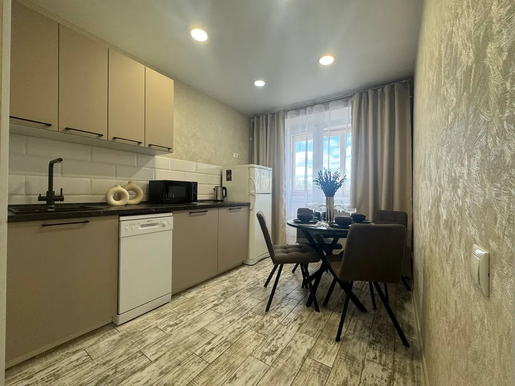 Апартаменты возле Чаши