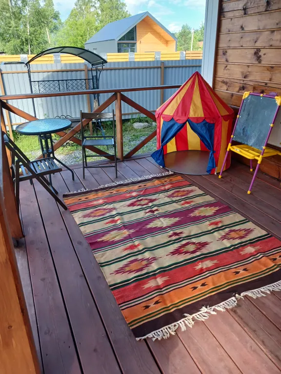 Кедровый дом со всеми удобствами большой террасой, баней