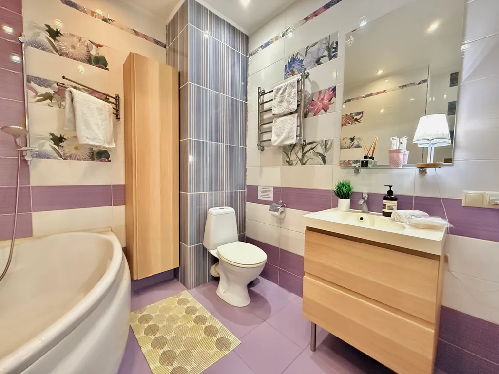 Дизайнерская евро-2-комнатная квартира с рабочей зоной