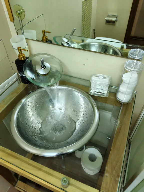 Просторная квартира с балконом в центре