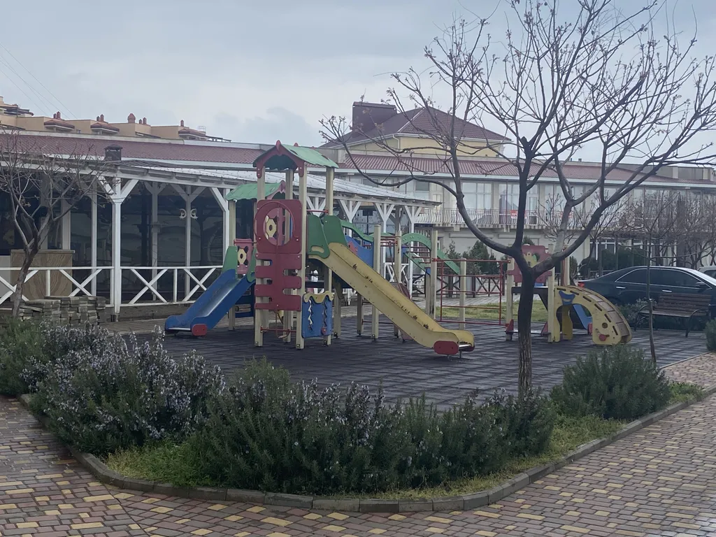 Коттедж улучшенный с зоной барбекю