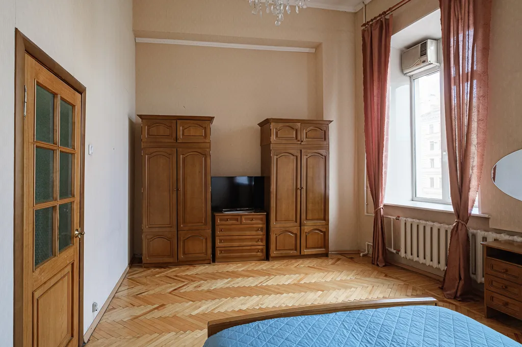 Квартира Квартира с видом на Невский проспект и набережная реки Мойки — Санкт-Петербург