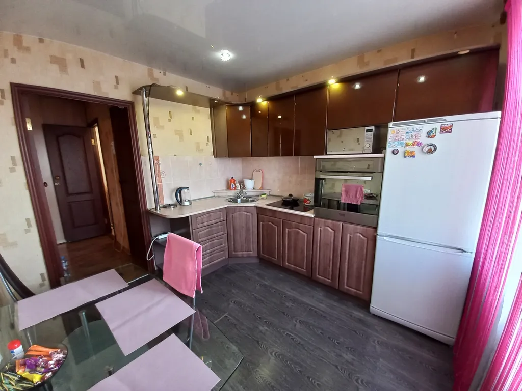 Уютная чистaя двухкомнатная квартира возле МедГрафта