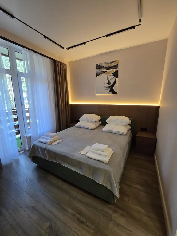 Уютная современная квартира с дизайнерским ремонтом в посёлке Терскол