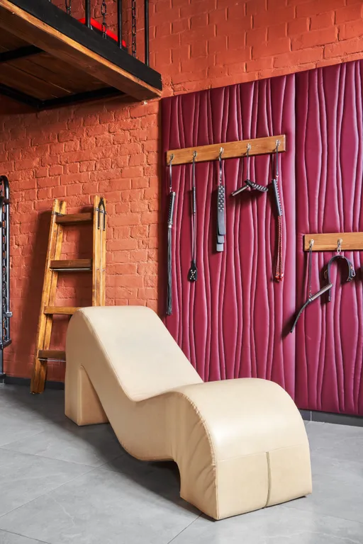 Студия SadoВремя заезда и выезда любое 24/7