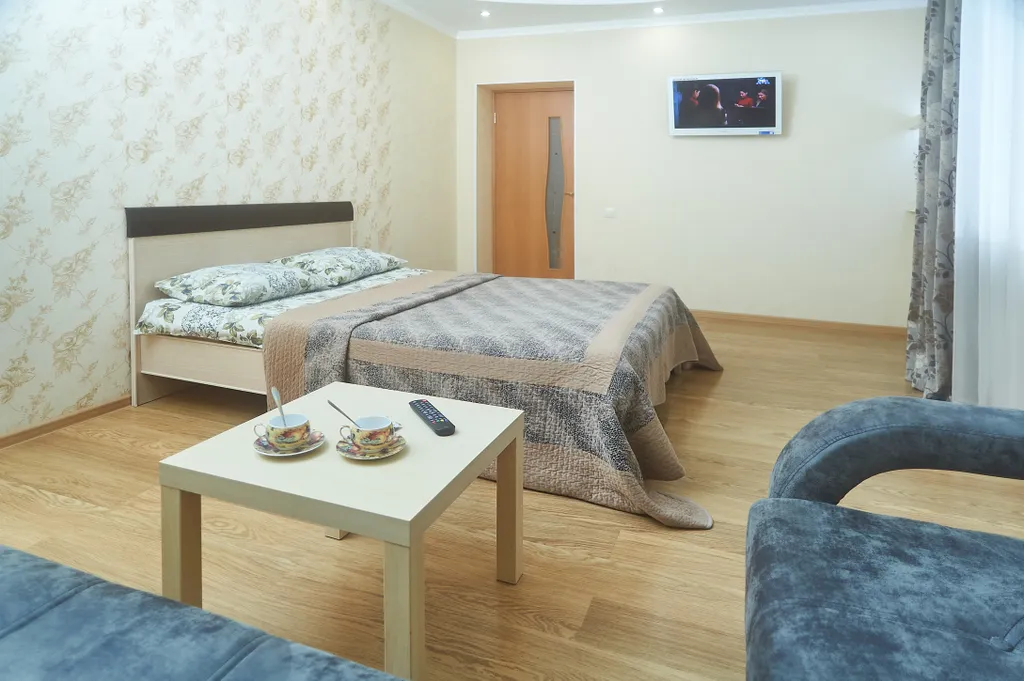 Двухкомнатная квартира с изолированными комнатами в центре города