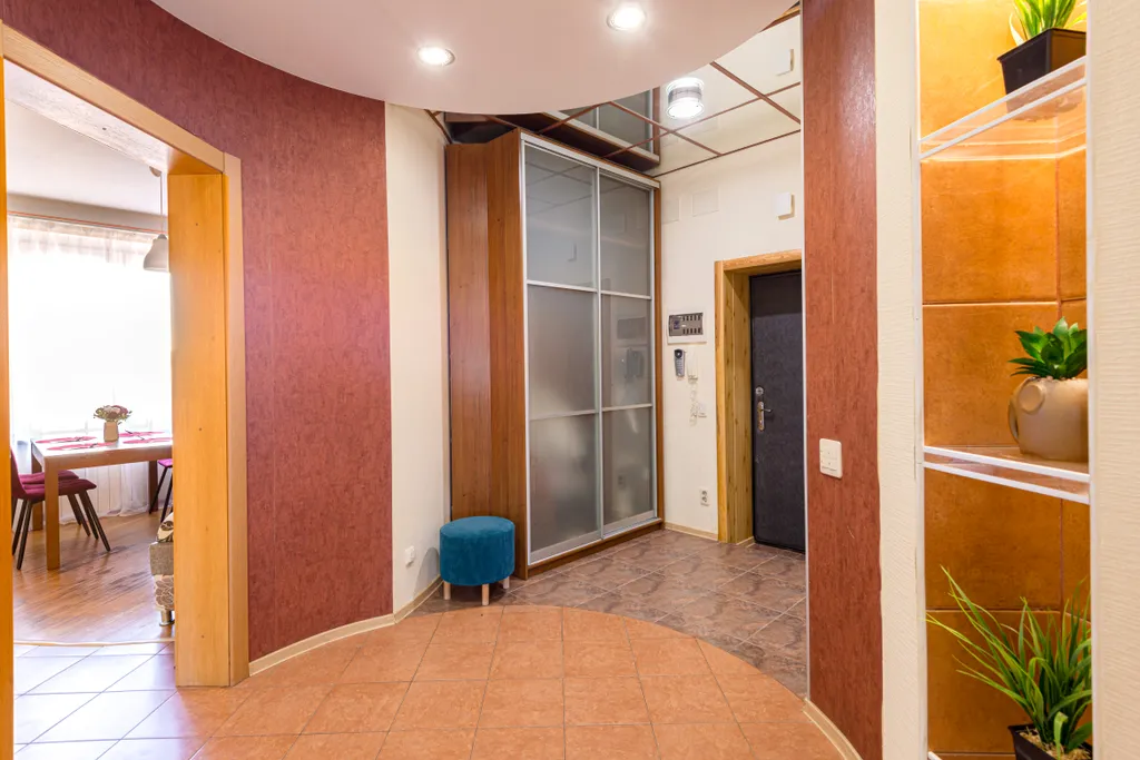 Просторная квартира с 3 кондиционерами у Волги