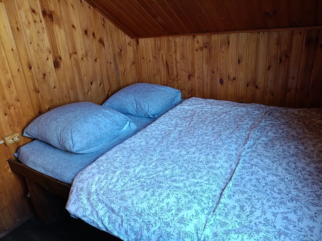 Медовый дом с баней и теплой купелью