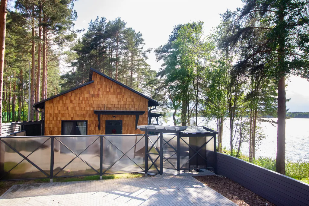 Таунхаус с видом на озеро