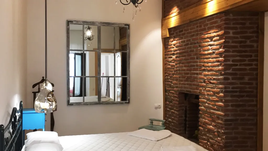 Уютная квартира рядом Руставели