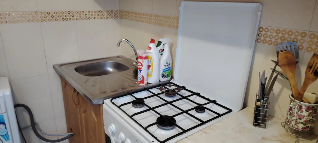 Двухкомнатная квартира с видом на горы и балконом