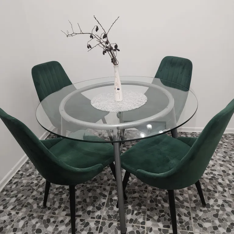 Уютная квартира в ЖК Росгартен у ж/д станции - 20 мин до моря!