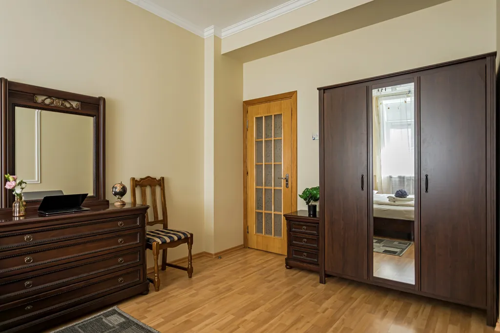 Аккуратный 2-комнатный апартамент в центре, рядом с ж/д вокзалом