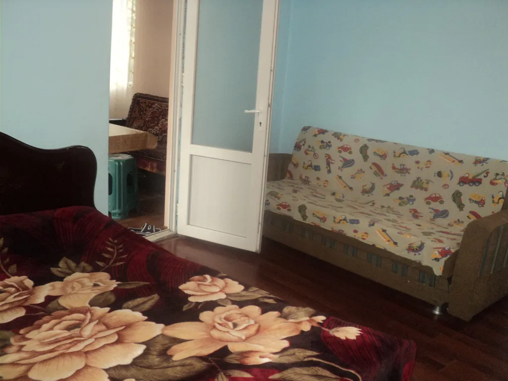 4-комнатная Квартира — аренда посуточно в Батуми