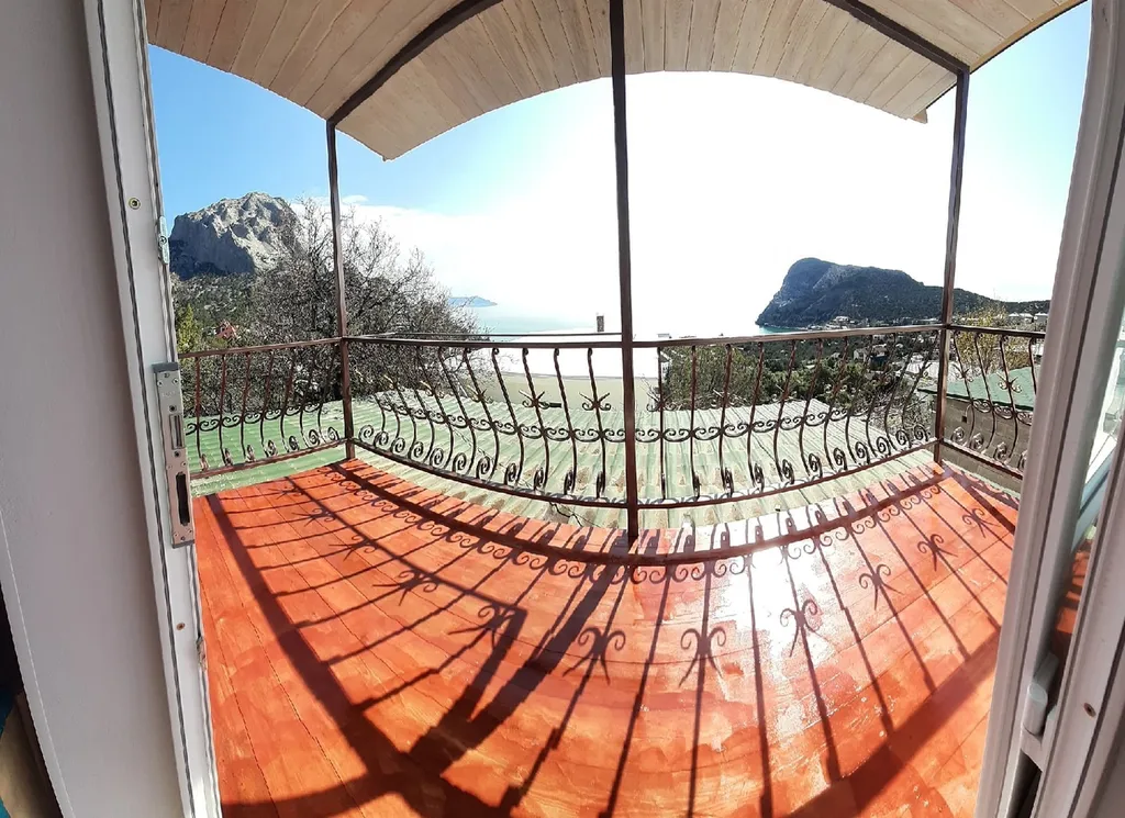 Комфортная двухкомнатная квартира - студия