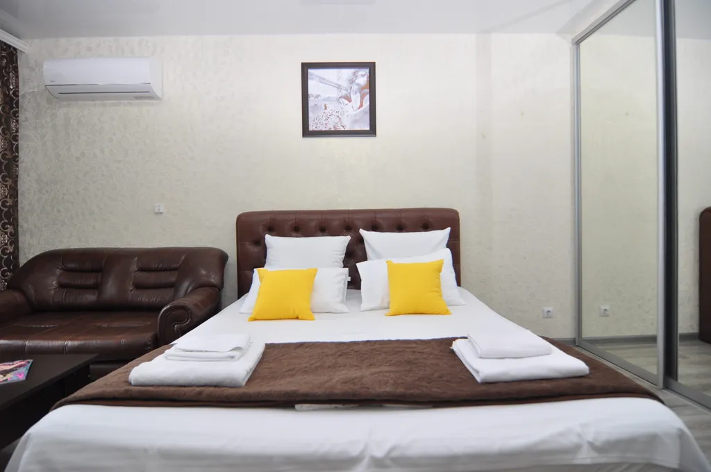 Квартира Уютная студия в центре с парковкой — Курск