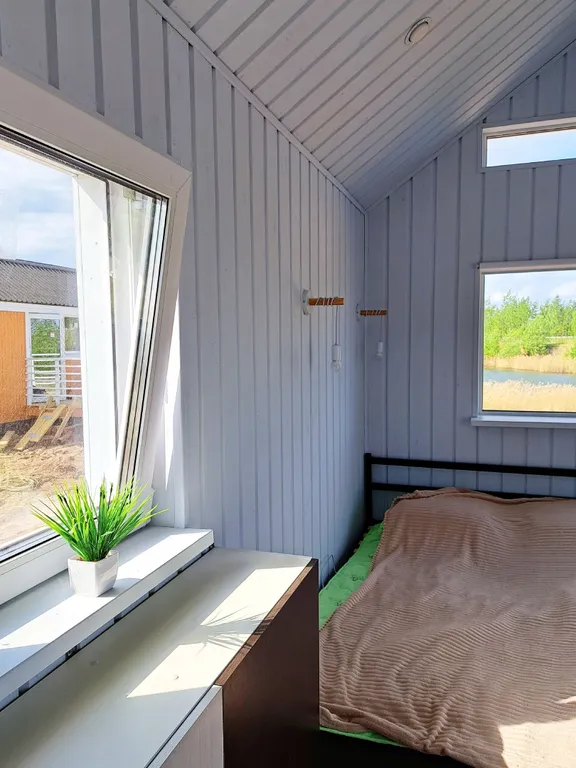 Оранжевый домик