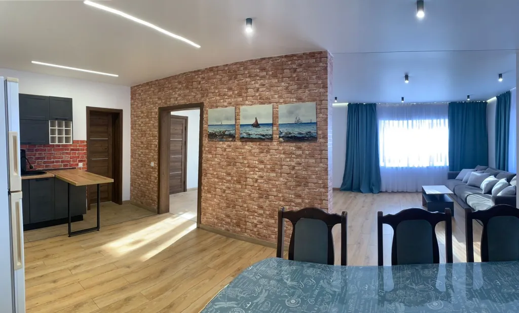 Коттедж Коттедж Дoм для спокойного ceмейного отдыхa — Цемдолина