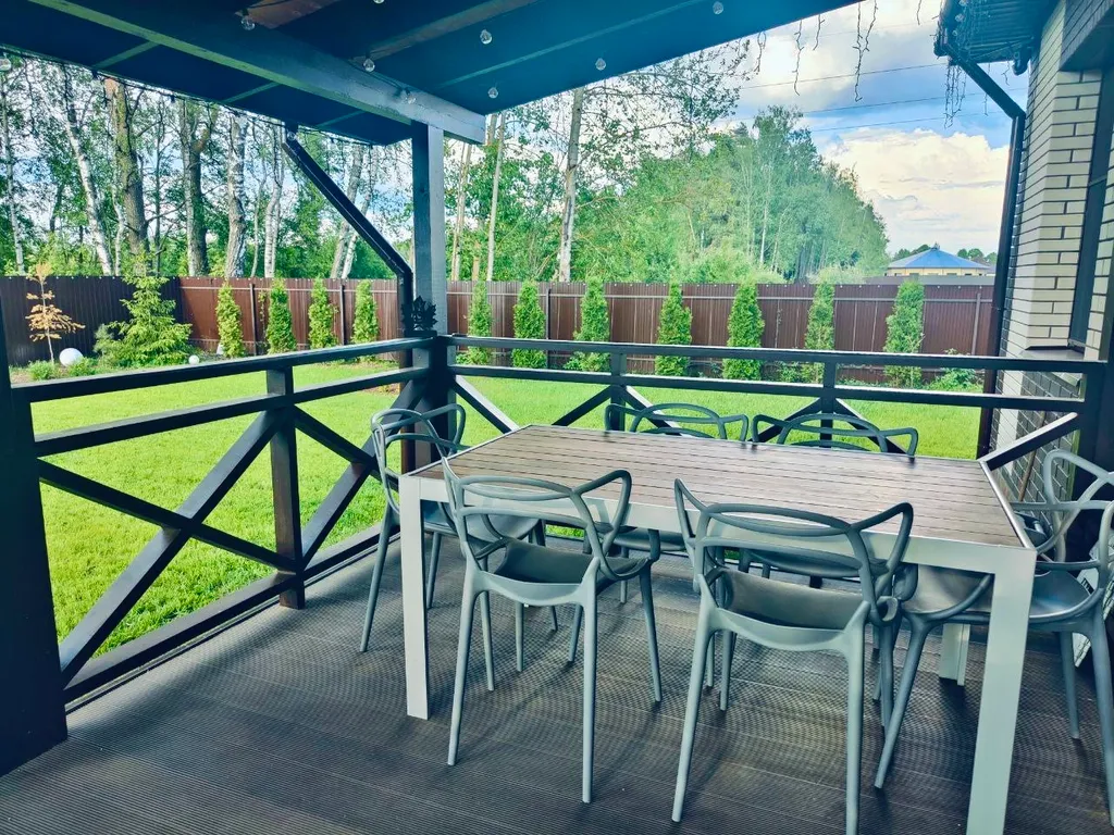 Добрый Дом с 3 спальнями и чаном с видом на лес