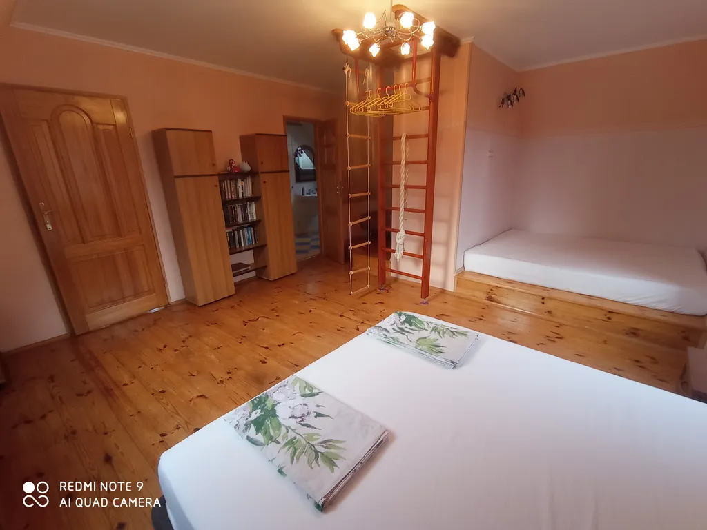 5-комнатный Дом